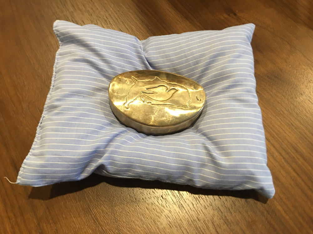 Dove-in-Bronze-by-Tommy-Gregory